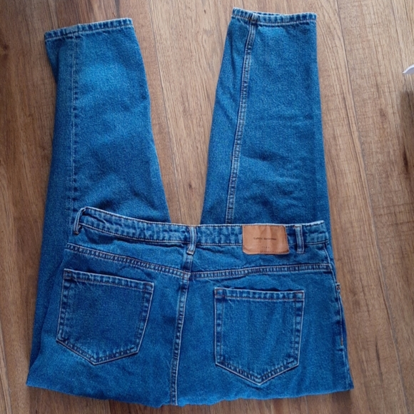 Lightweight jeans - Picture 3 of 3